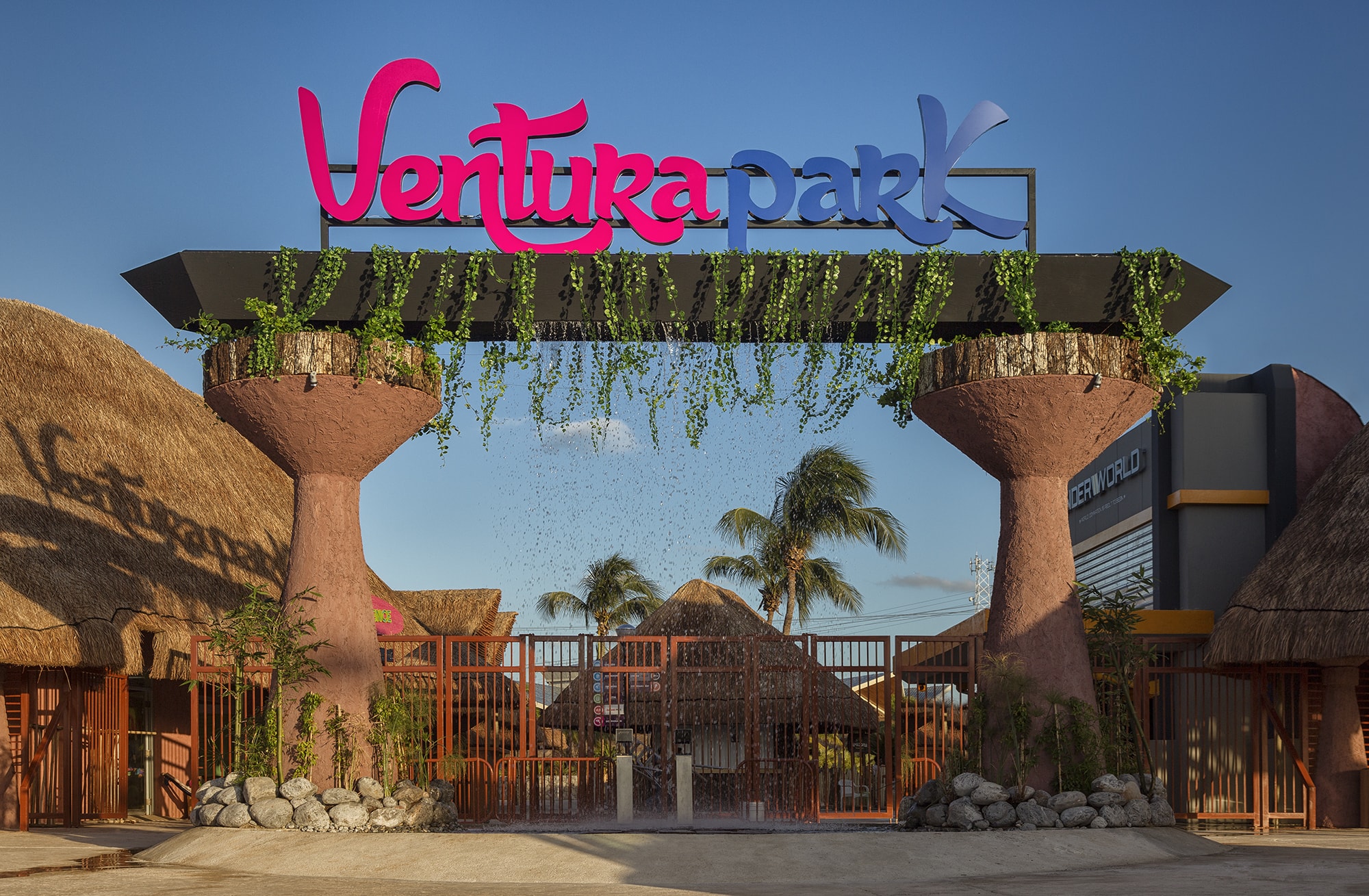 Ventura Park - Emysa Tours